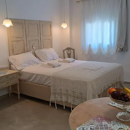 Est 1852 - Cozy
