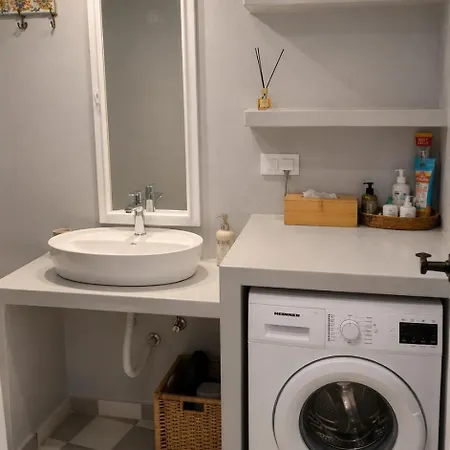 Est 1852 - Cozy Apartmán Ándros